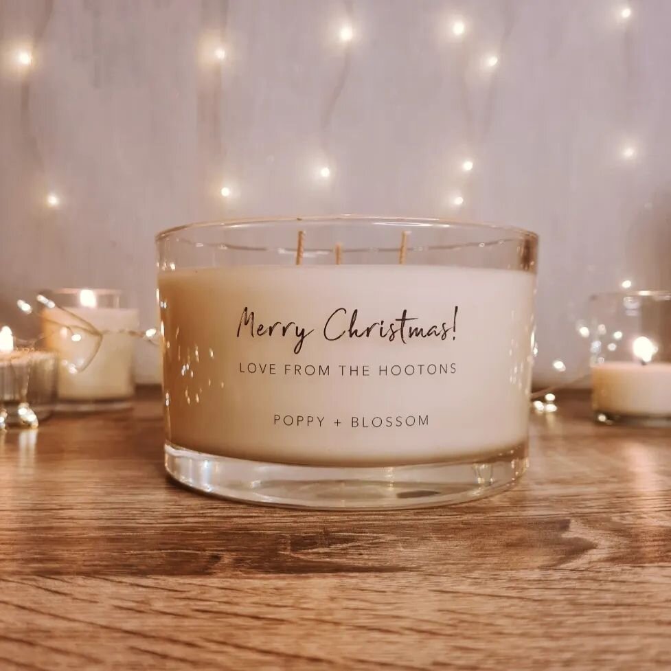 ✨️P E R F E C T  G I F T✨️

You canny go wrong with a personalised candle for Christmas, can you?!

Choose any of the fragrances from the P+B range, choose how big or little you want to go, then write a personalised message from the heart 🤍

If you'