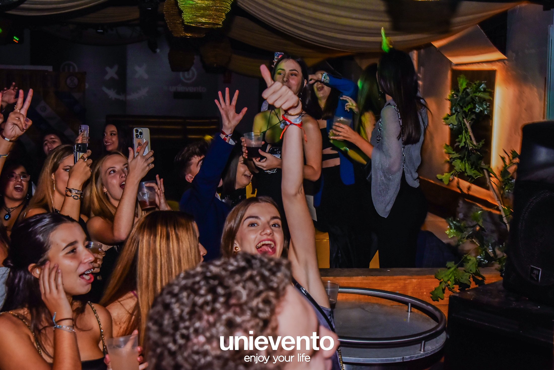 COVARRUBIAS_N23_unievento-212.jpg