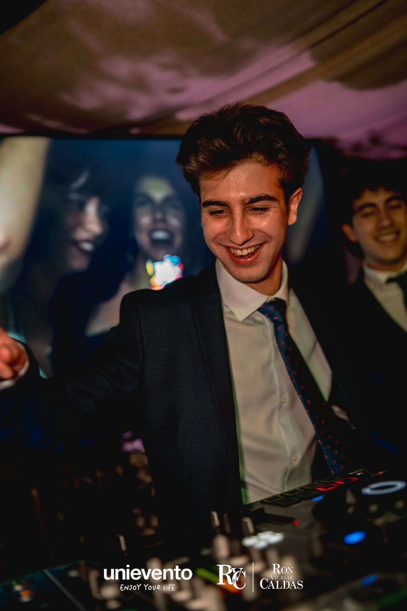 NOCHEVIEJA_23-24_unievento-124.jpg