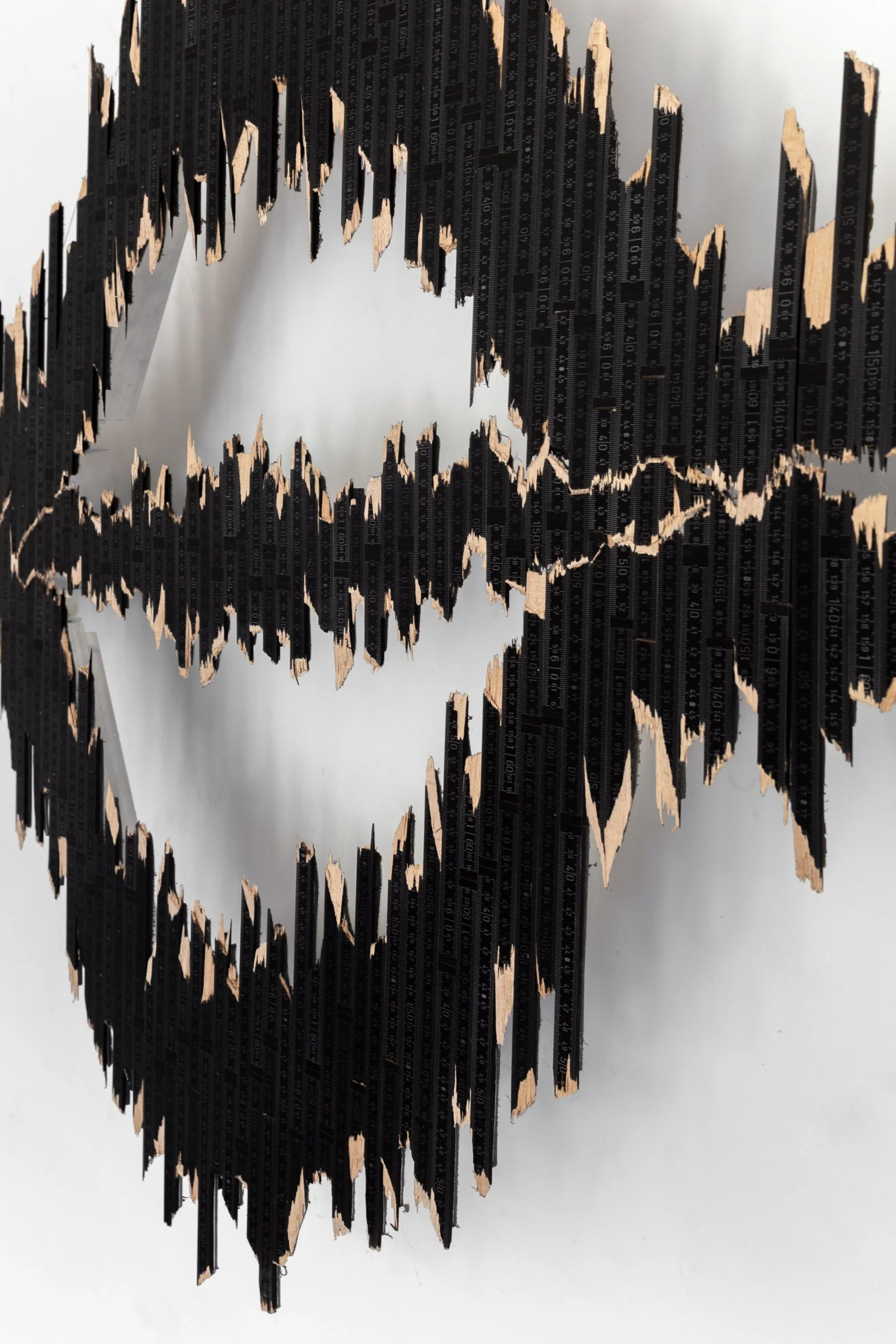 5_OBRA_GaleriaDelPaseo_PedroTyler_EJE detalle_2025_delArtista.jpg