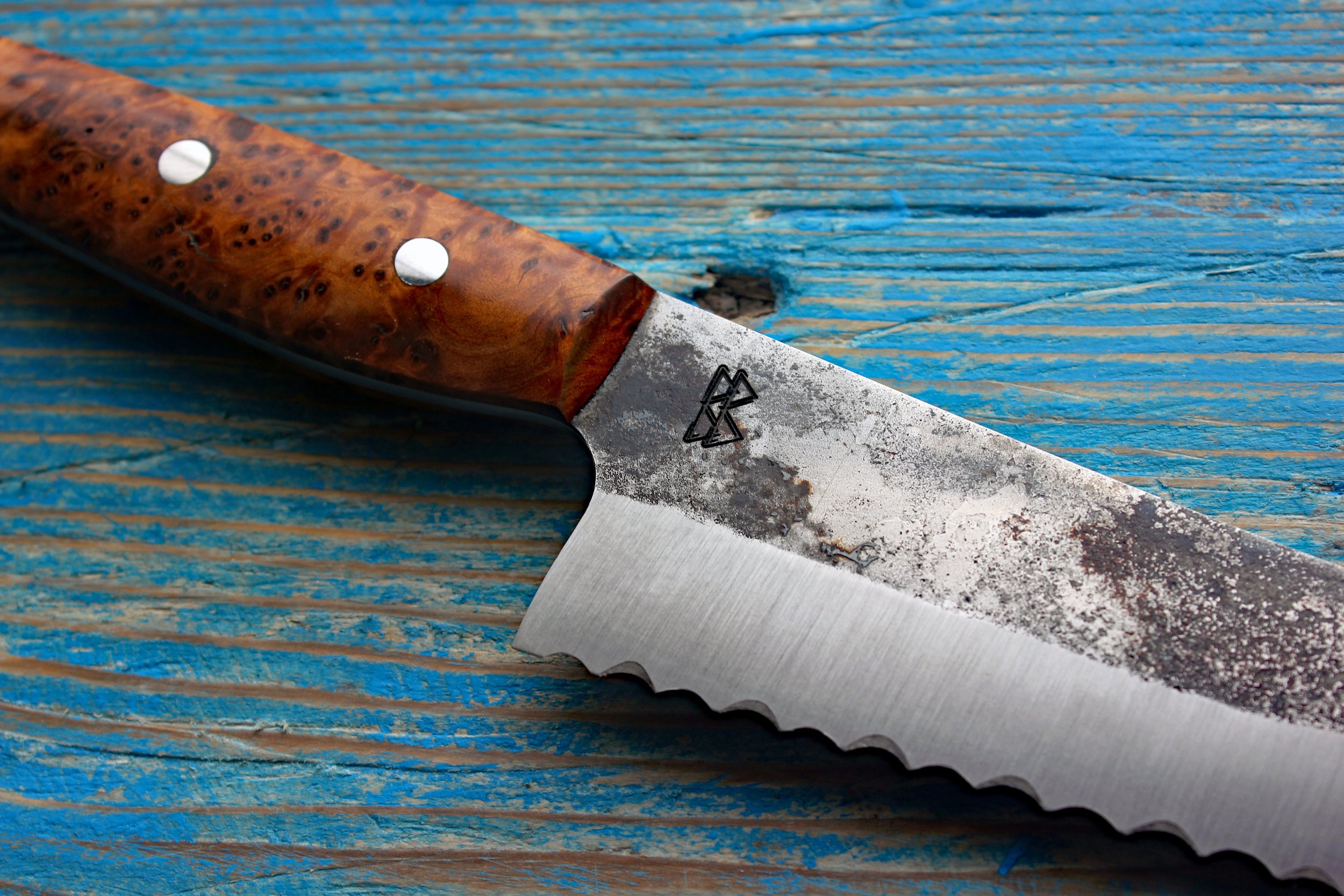AEB-L Bread Knife, Thuya Burl 2.jpg