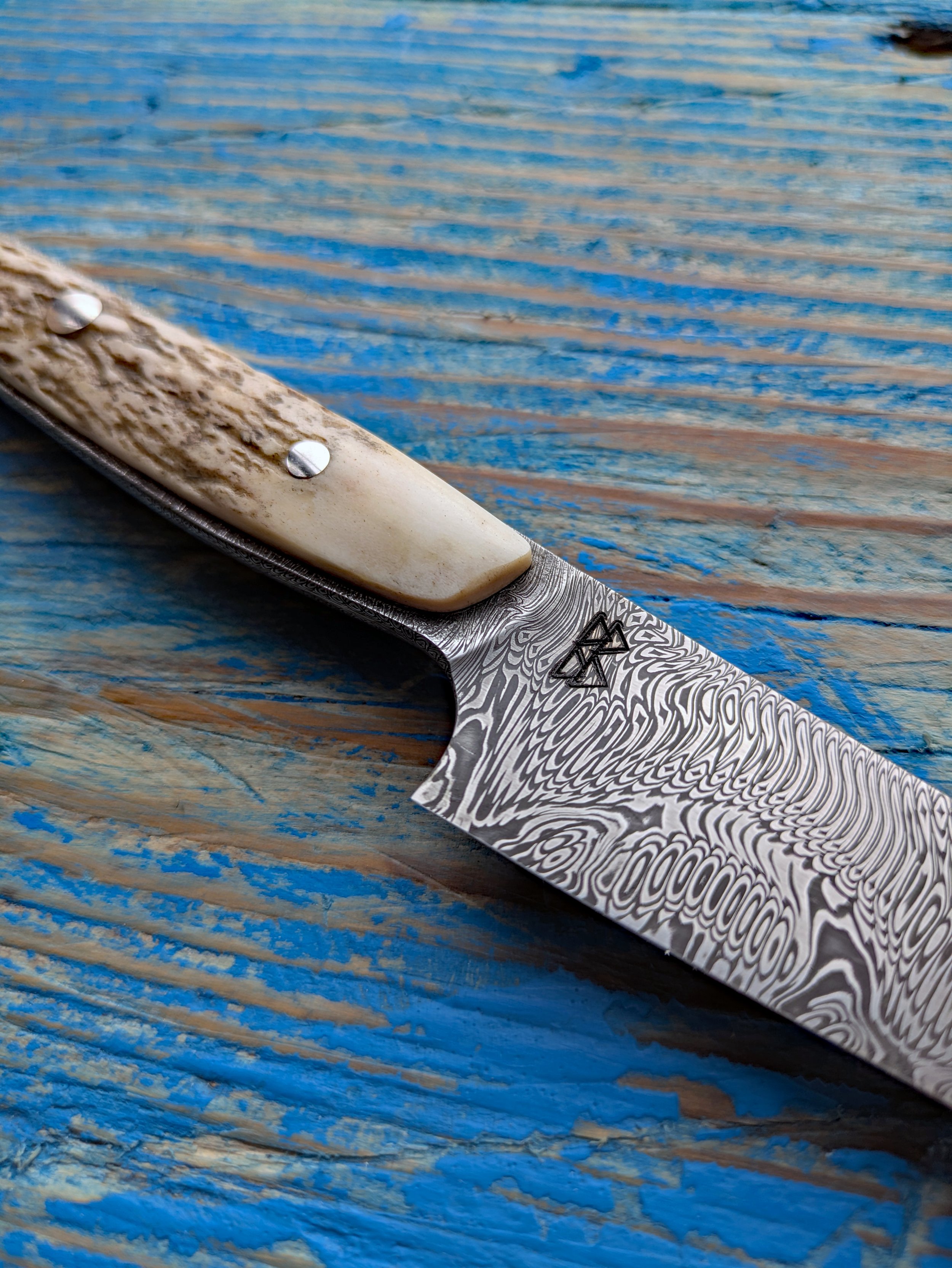 Damasteel Grabak Utility Knife, Bleached Antler 2.jpg