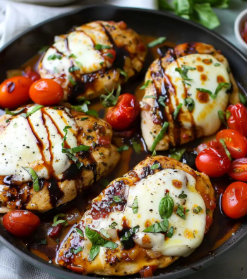 Balsamic Glazed Chicken with Green Beans (GF)