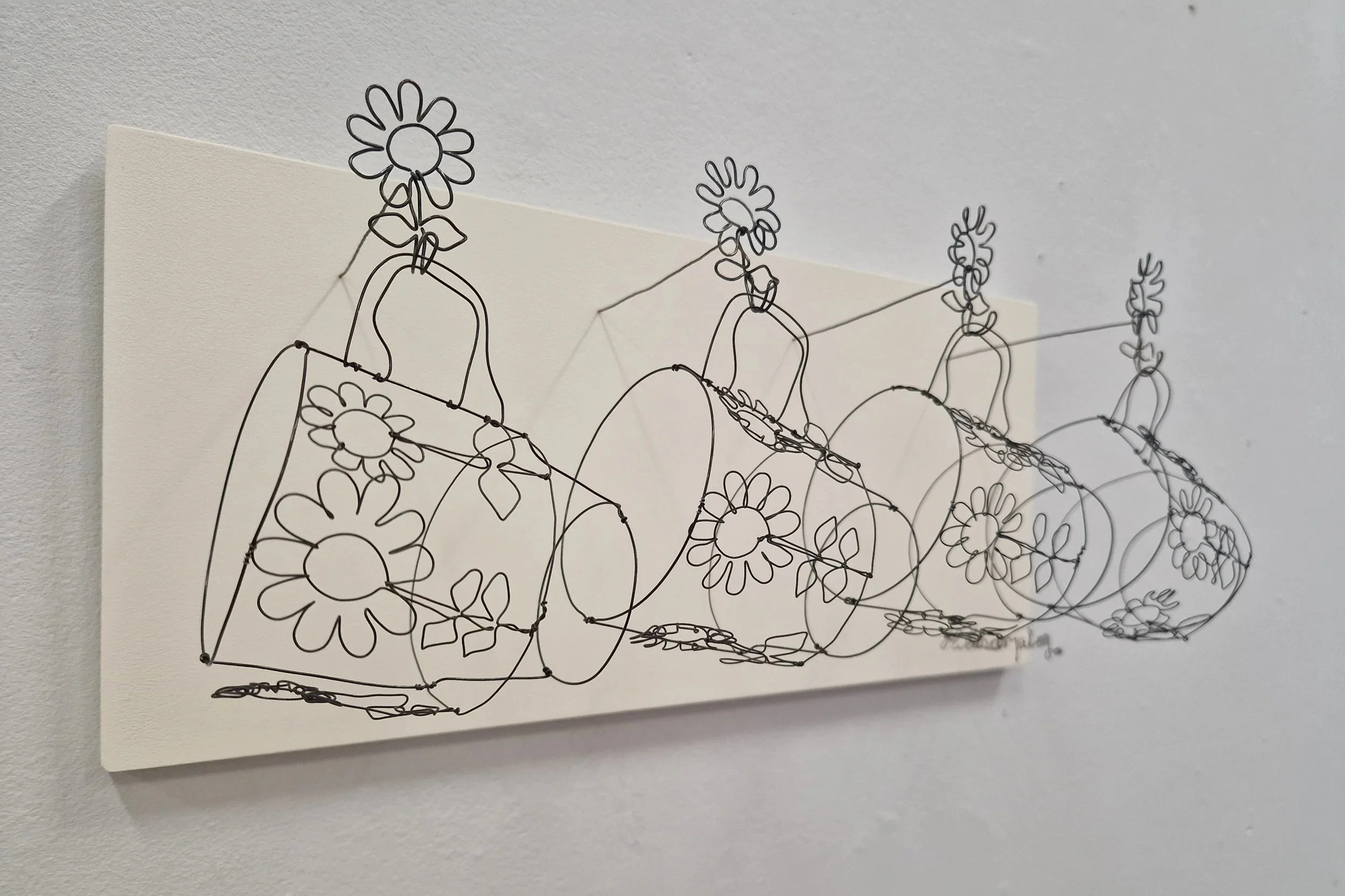 Helaina+Sharpley+cups+and+hooks+tall+daisies+%285%29.jpg