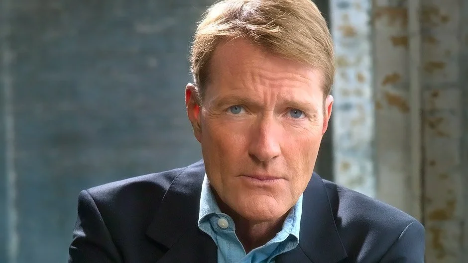 E102: LEE CHILD