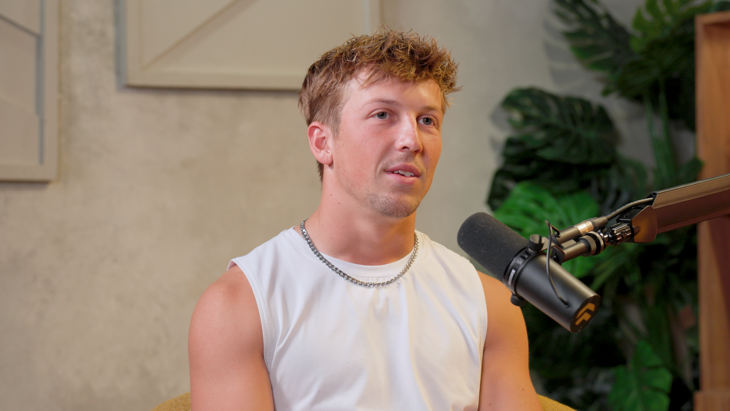 E417: Liam Lawson