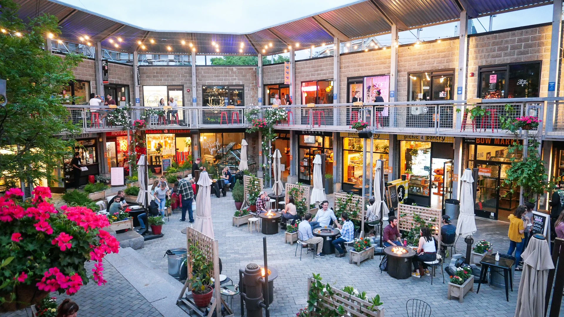 Dining at Bow — Bow Market