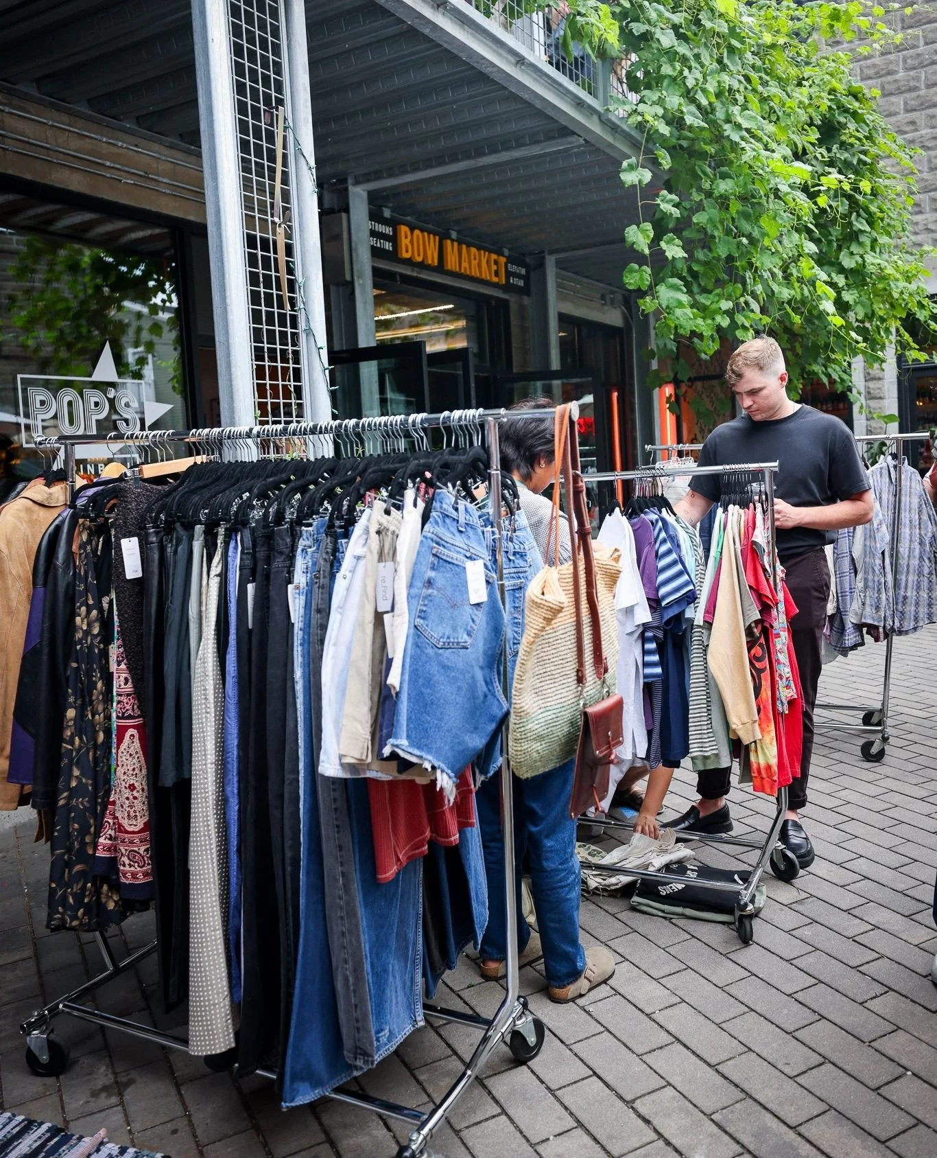 See you TOMORROW Thursday 8/21 from 4-10pm for Vintage Night Market! Spend the evening shopping the best vintage around, sipping on delicious drinks, and grabbing something tasty from Bow businesses. Catch all the vintage vendors in Bow's courtyard, 