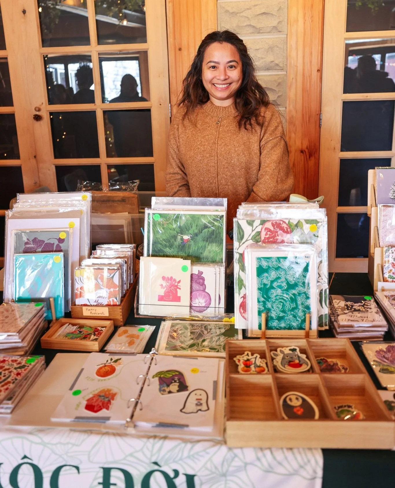 This Saturday come show your support at Bow Market on Small Business Saturday! Shop our annual Maker Market curated by Tiny Turns Paperie, taste festive food &amp; drink, and jump into our &ldquo;Shop Small, Win Big&rdquo; bingo. ⁠
⁠
Popping Up Insid