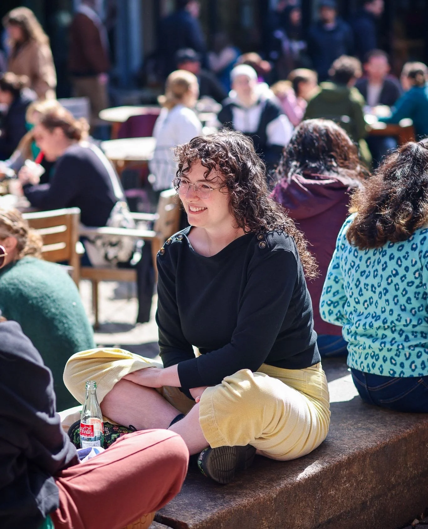 Nothing like sunny spring days in our courtyard 🌞
