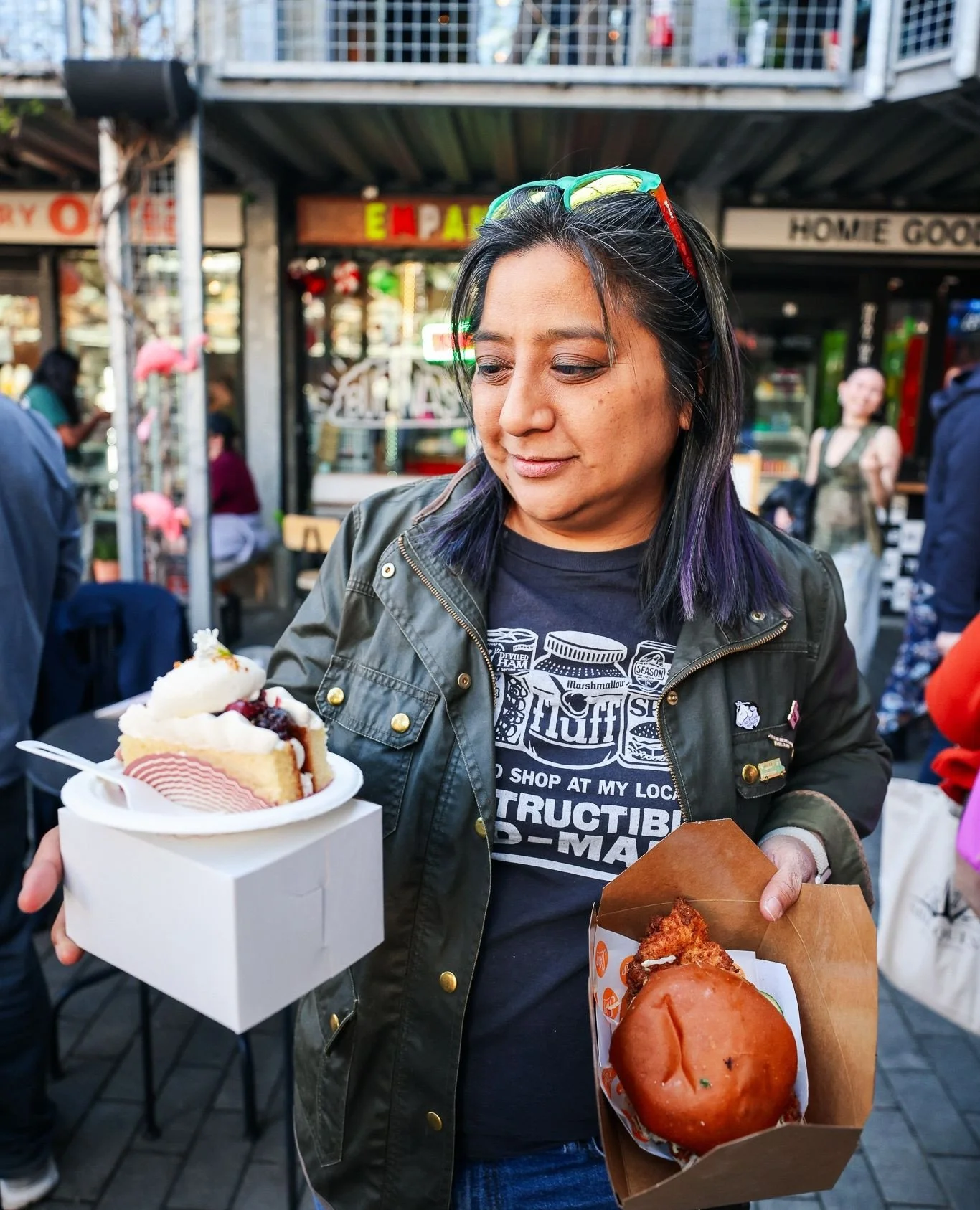 Happy Saturday! Happy unofficial start of summer long weekend! Happy treat yourself to joy at Bow today 🛍️🍴