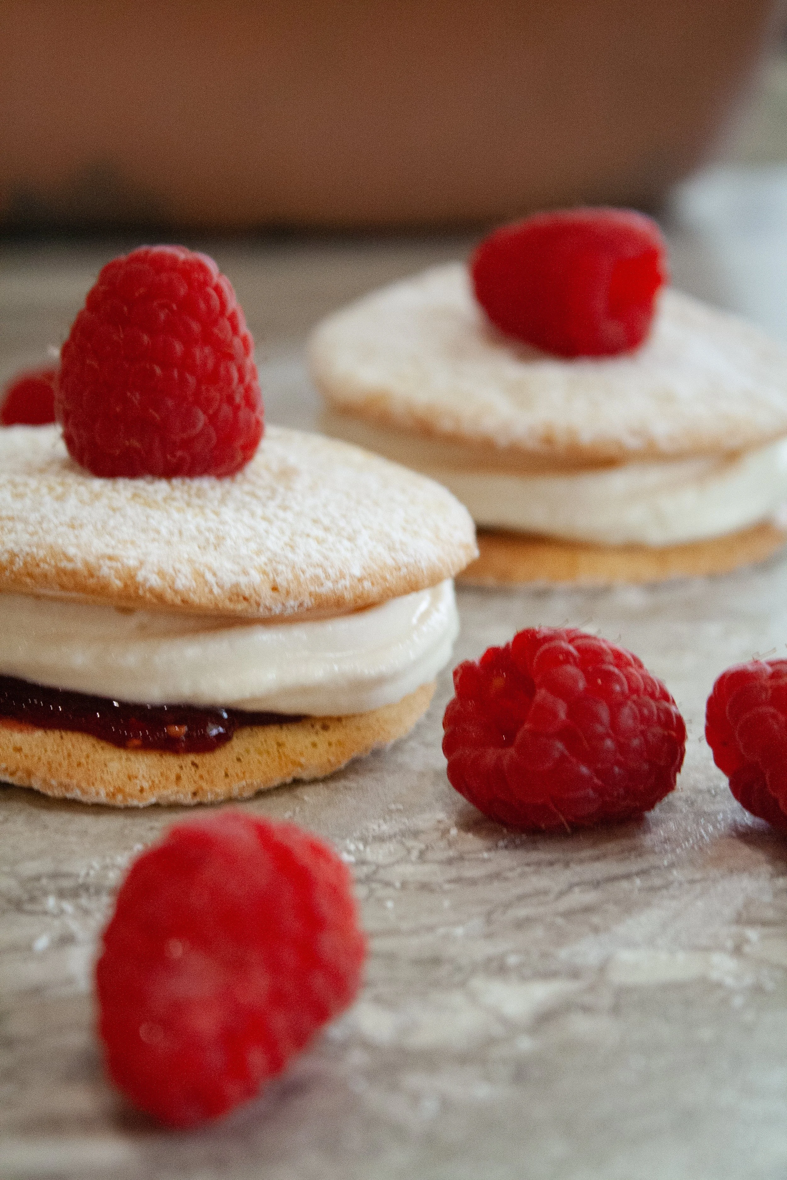 Infused Treats With Paula: Sponge Kiss Sweet Sandwiches