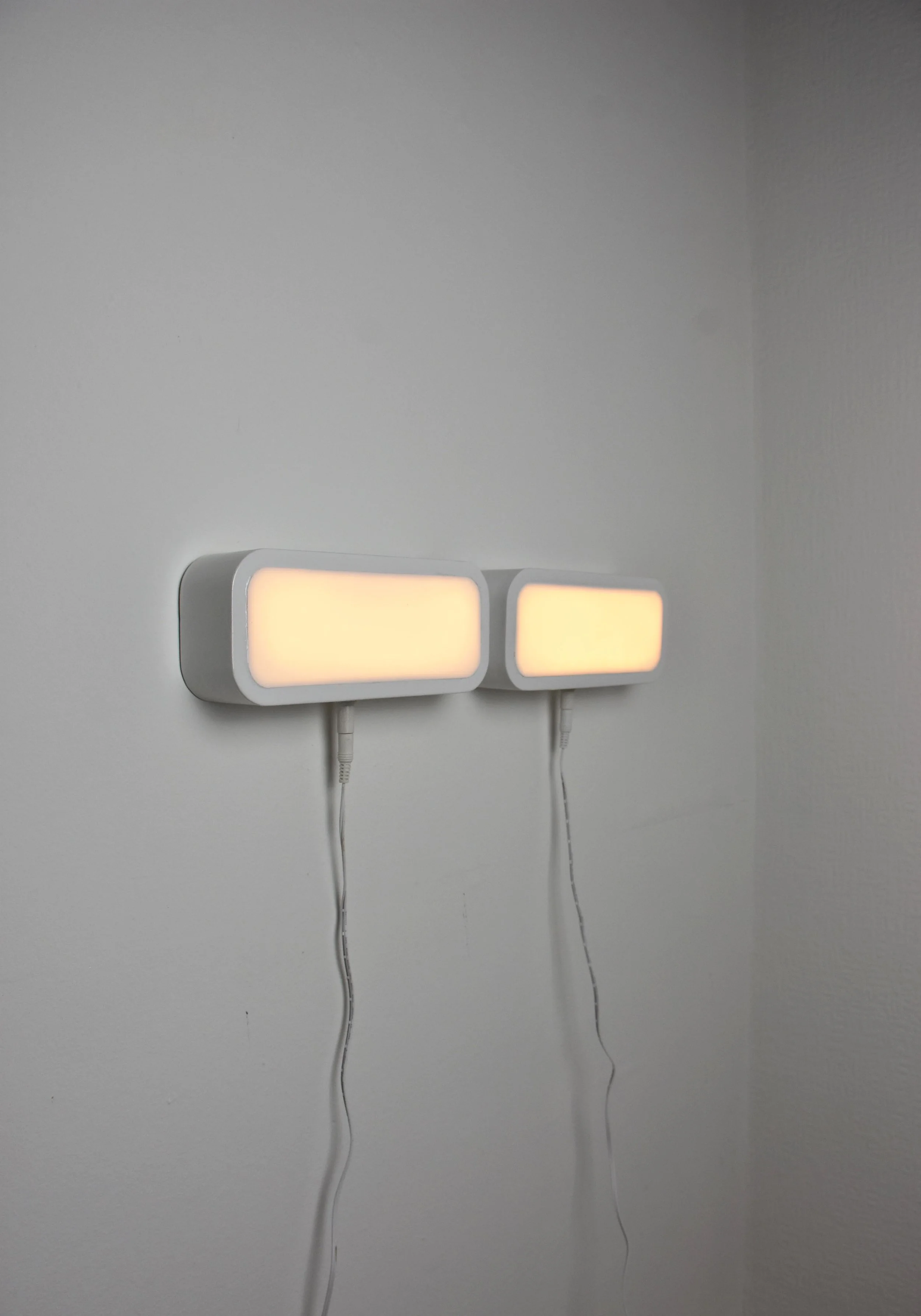 bed side light 2.jpg