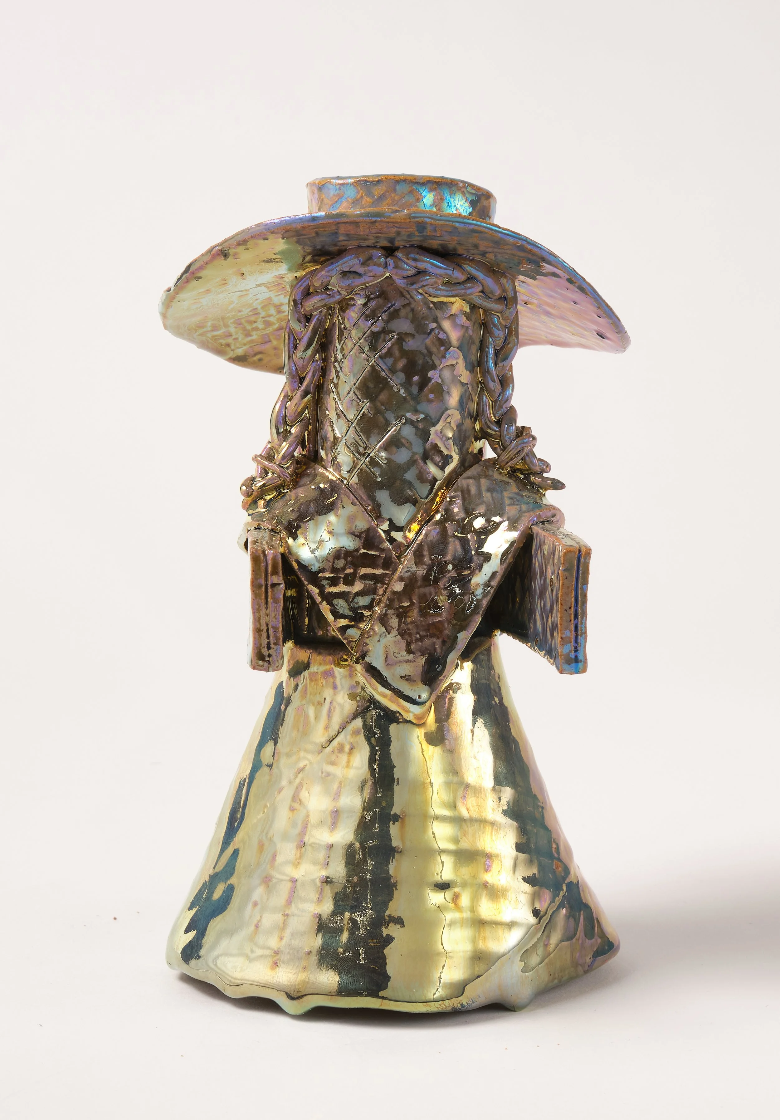 Trophy, 2026
Luster-fired stoneware
9 x 6¼ x 8 in. (22.86 x 15.88 x 20.32 cm)
$ 2,200