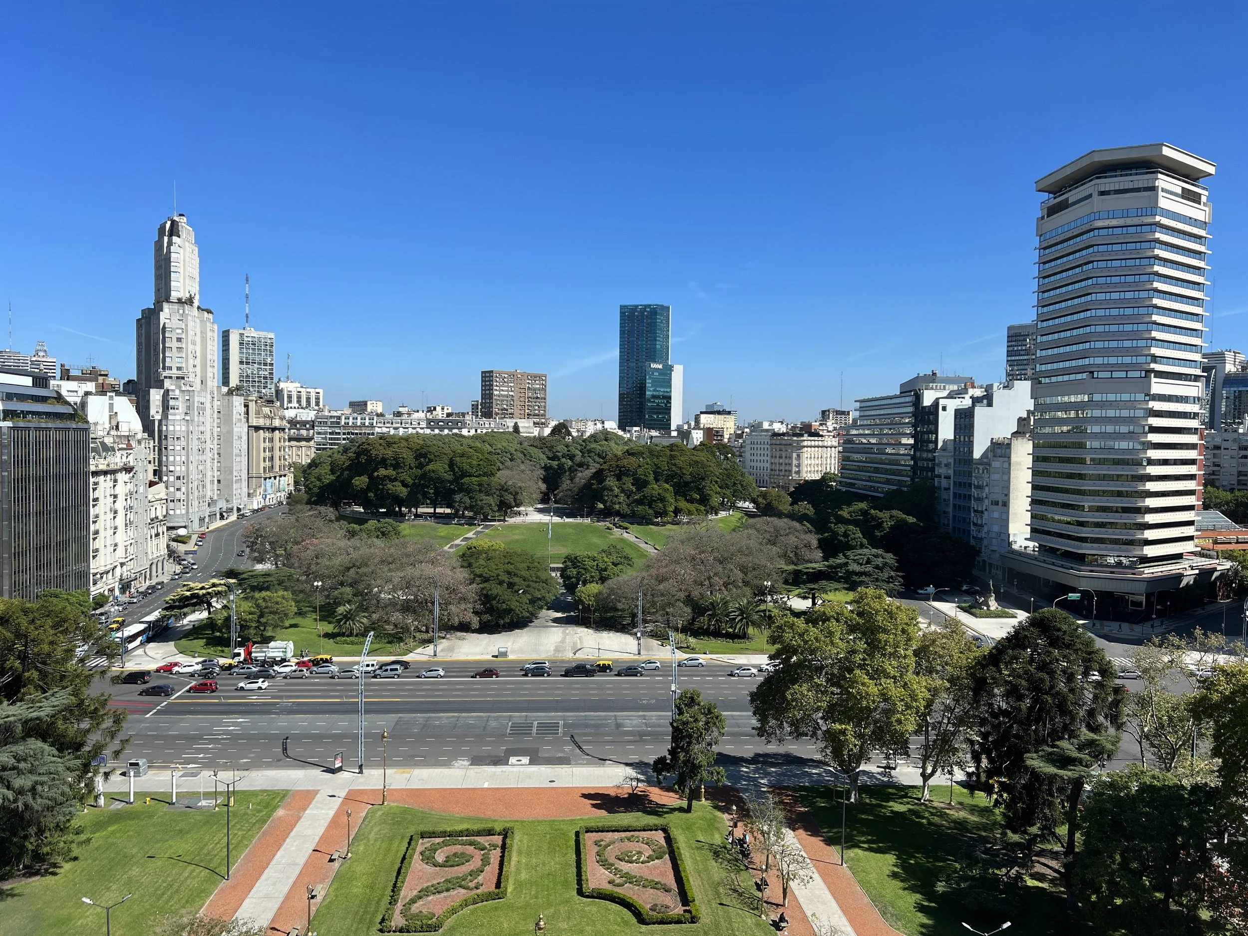 When Nature Is the Most Interesting Part of Human Construction