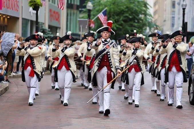 Foundations and Faultlines: New England Histories