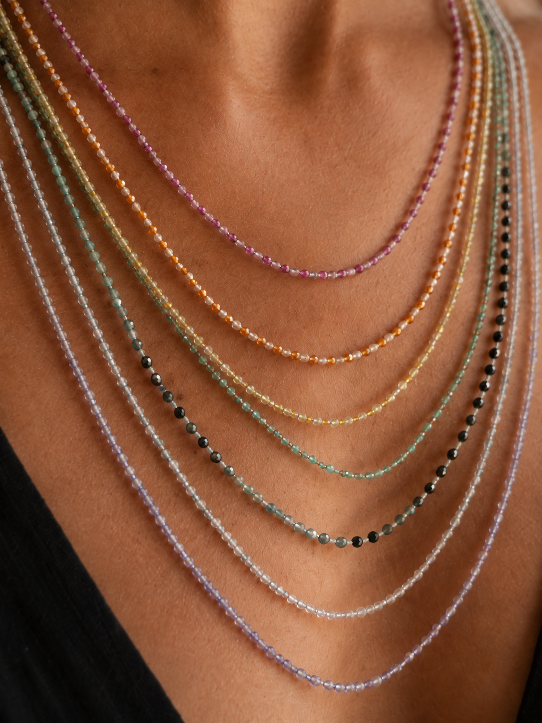 7-strand-rainbows-extreme-closeup.png