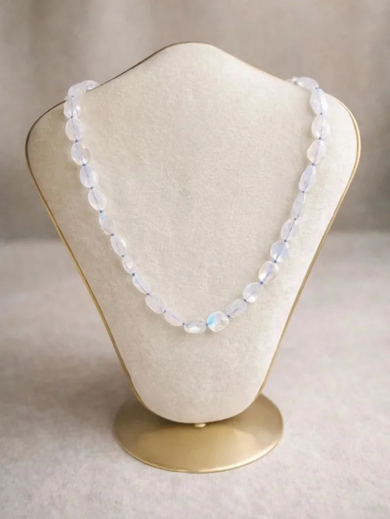 Nugget-Necklace-Rainbow-Moonstone.jpg