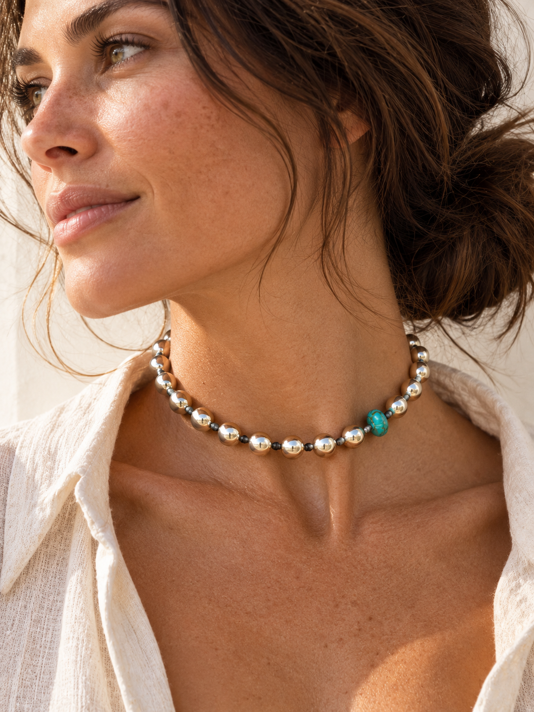 Sunlit-Turquoise-Bead-Choker-Portrait.png
