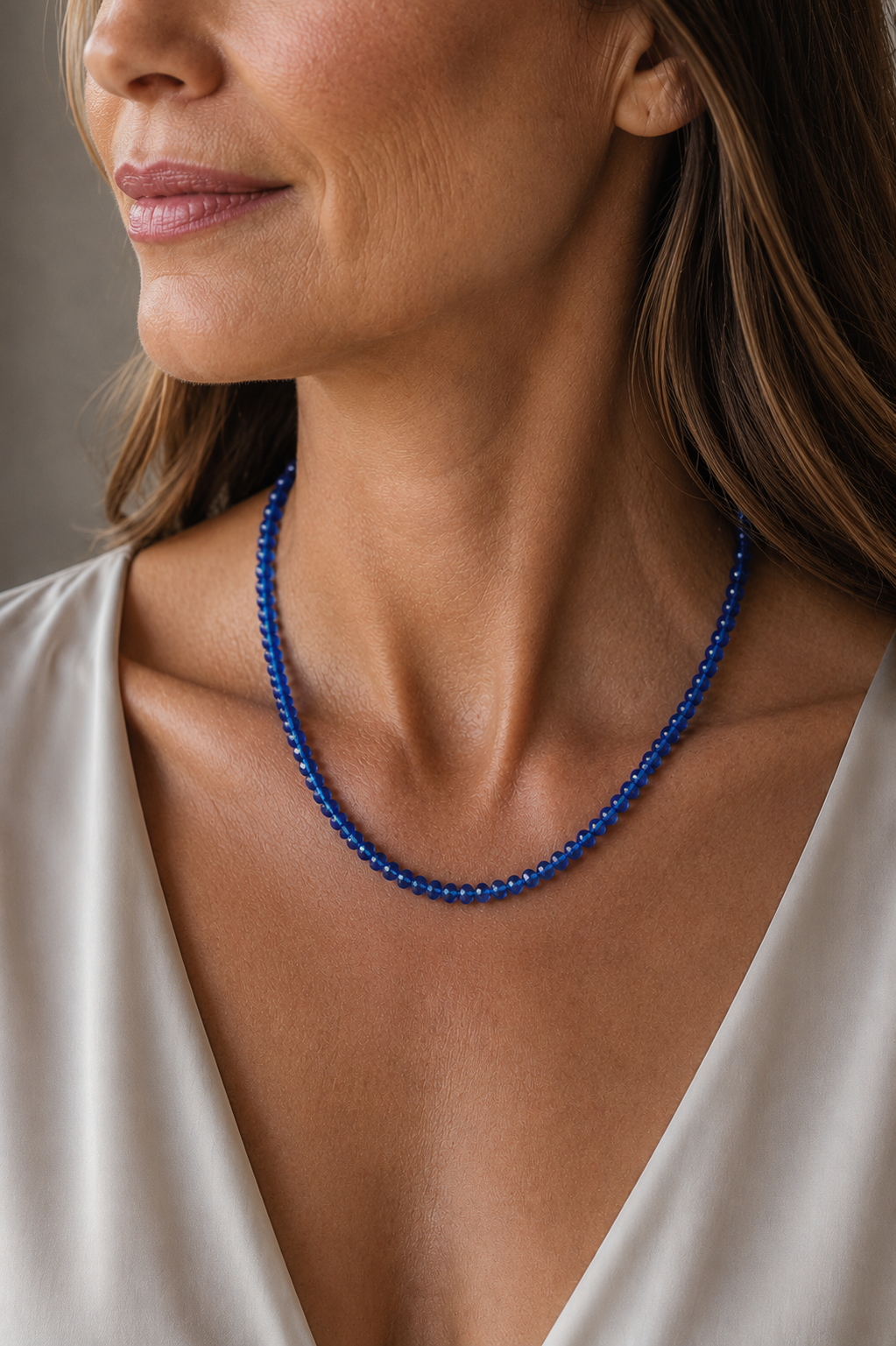 Apatite-ROndel-Necklace-Model.png