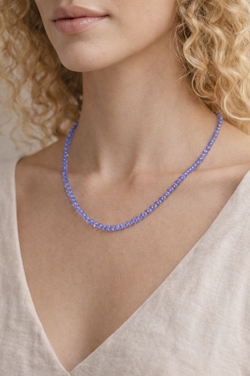 ROndel-Necklace-Tanzanite-Model.jpg