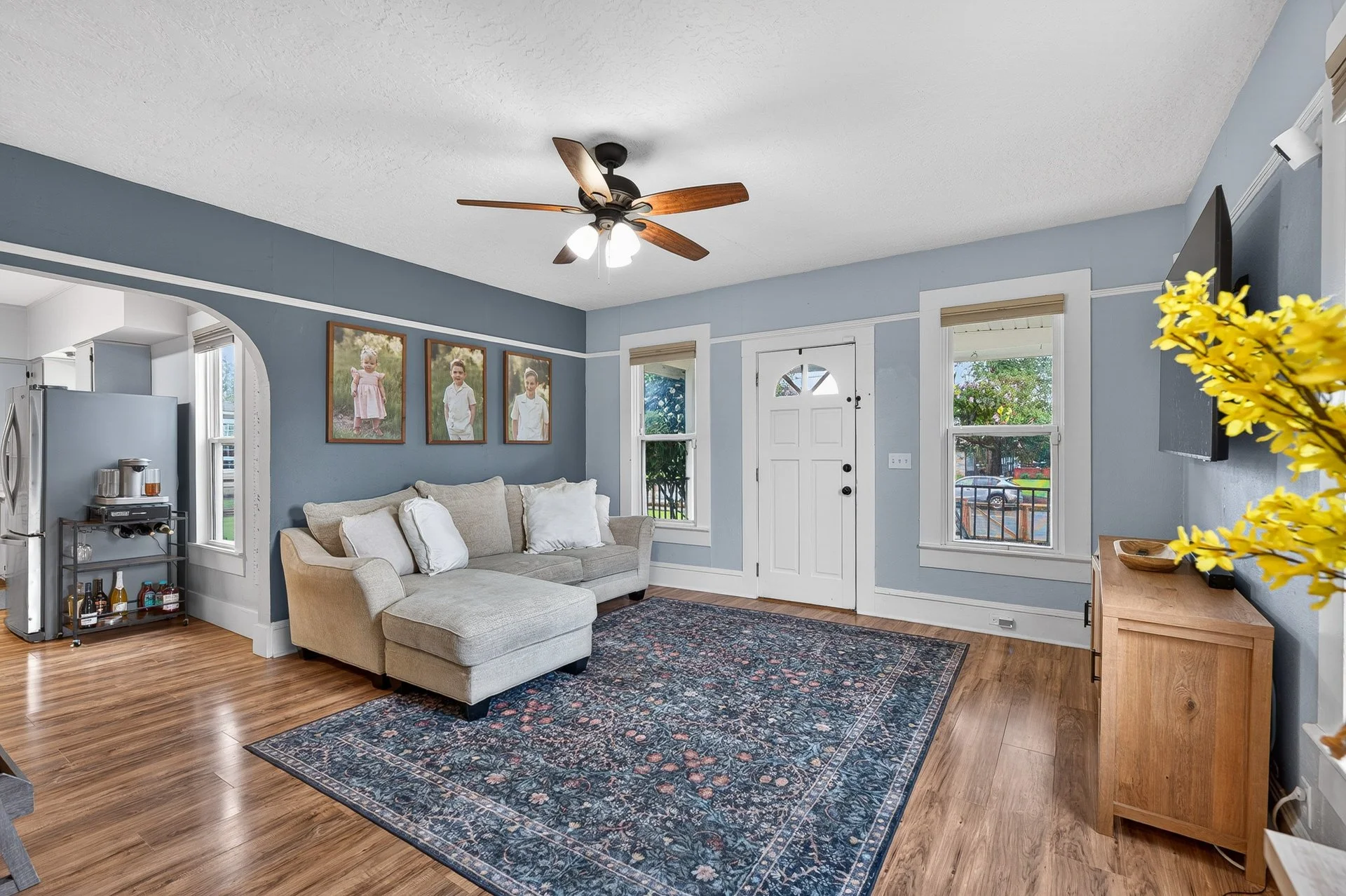 625 S Main St-43.jpg