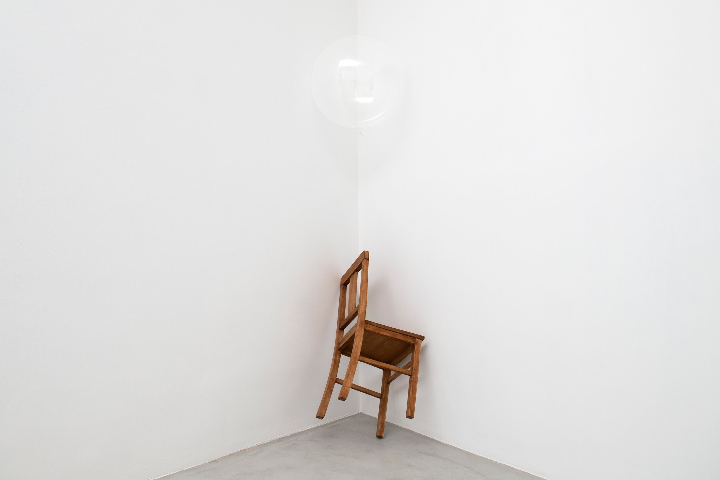 Cecílica Costa, Ceci n'est pas une chaise, 2025