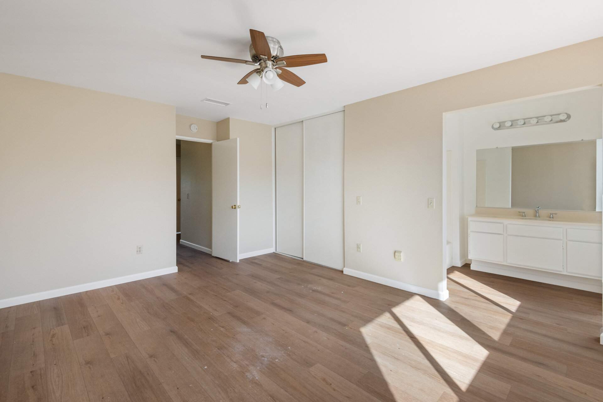 6781 Pecan MLS-22.jpg