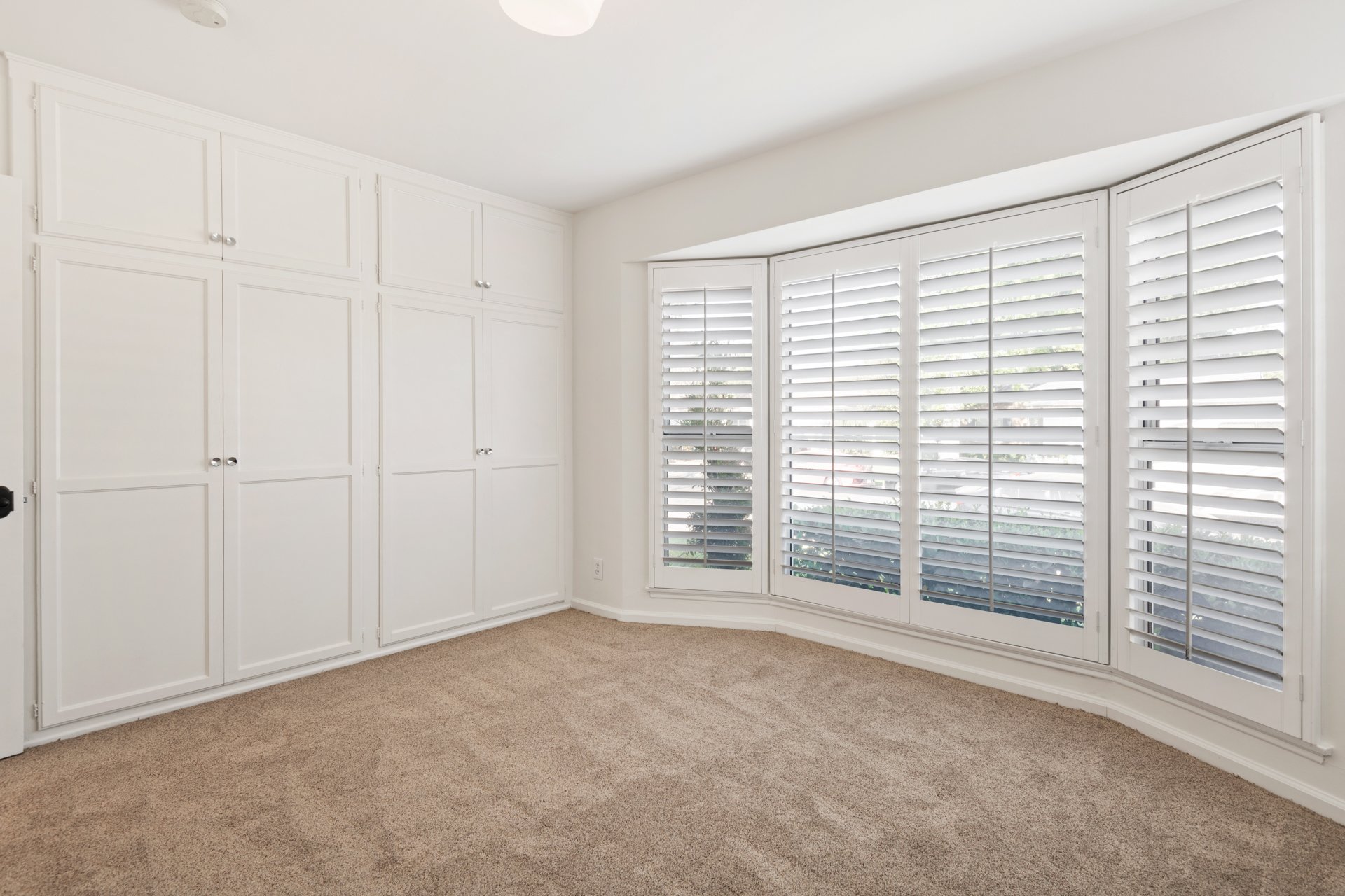 6617 Gerard Ave MLS-21.jpg