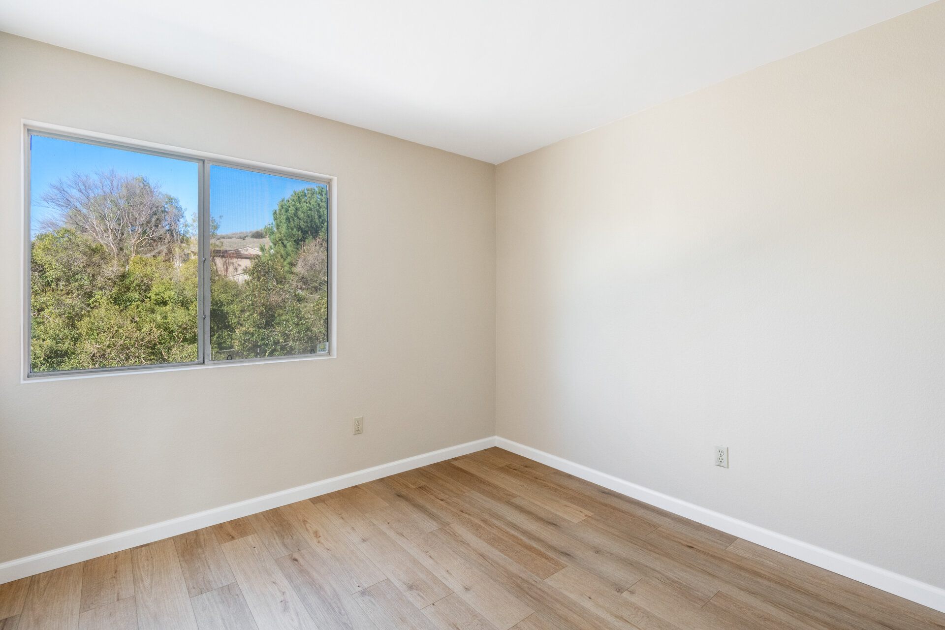 6781 Pecan MLS-26.jpg