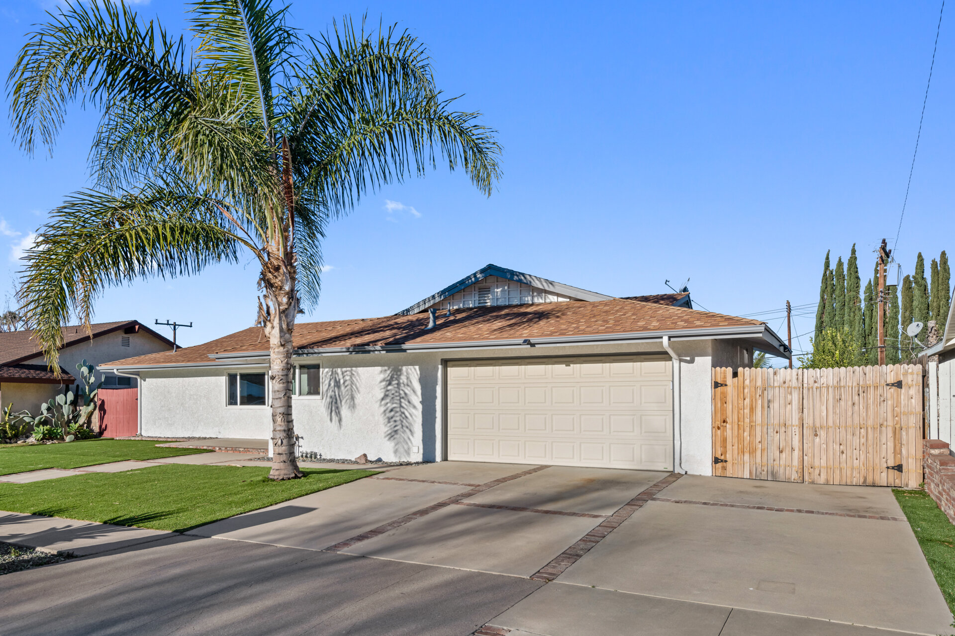 3047 Corpus Christi-MLS-2.jpg