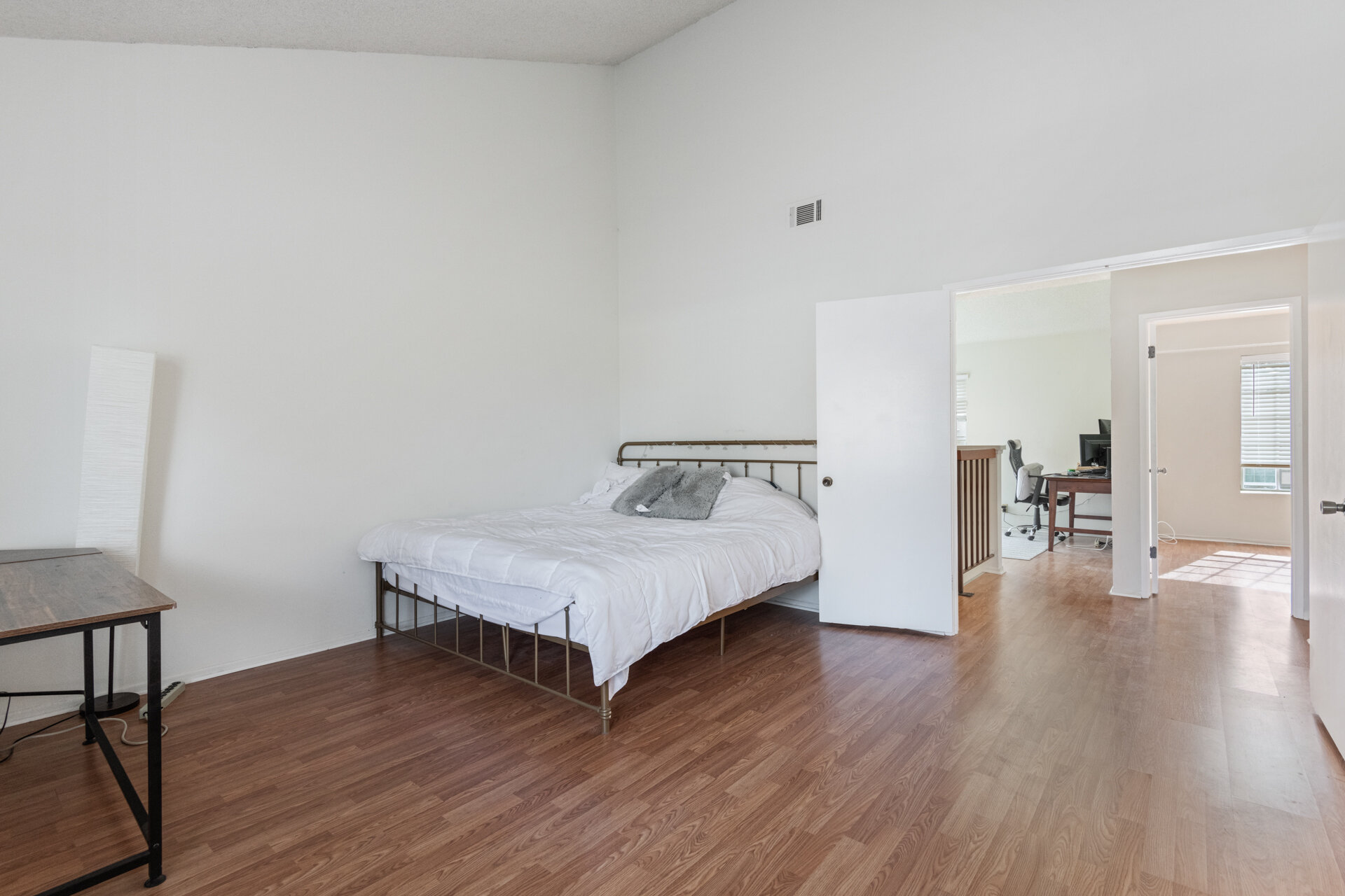 1835 Montgomery Ave MLS-23.jpg