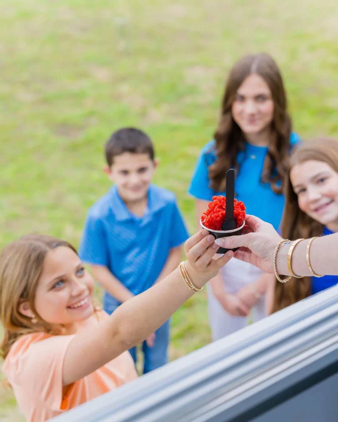 POV: it&rsquo;s 5:00 pm, and they want their after-school treat 🍧⁠
⁠
⁠
⁠
#SoCoSno #CollegeStationTX #BryanTX #SnowConeSeason #SweetTreats