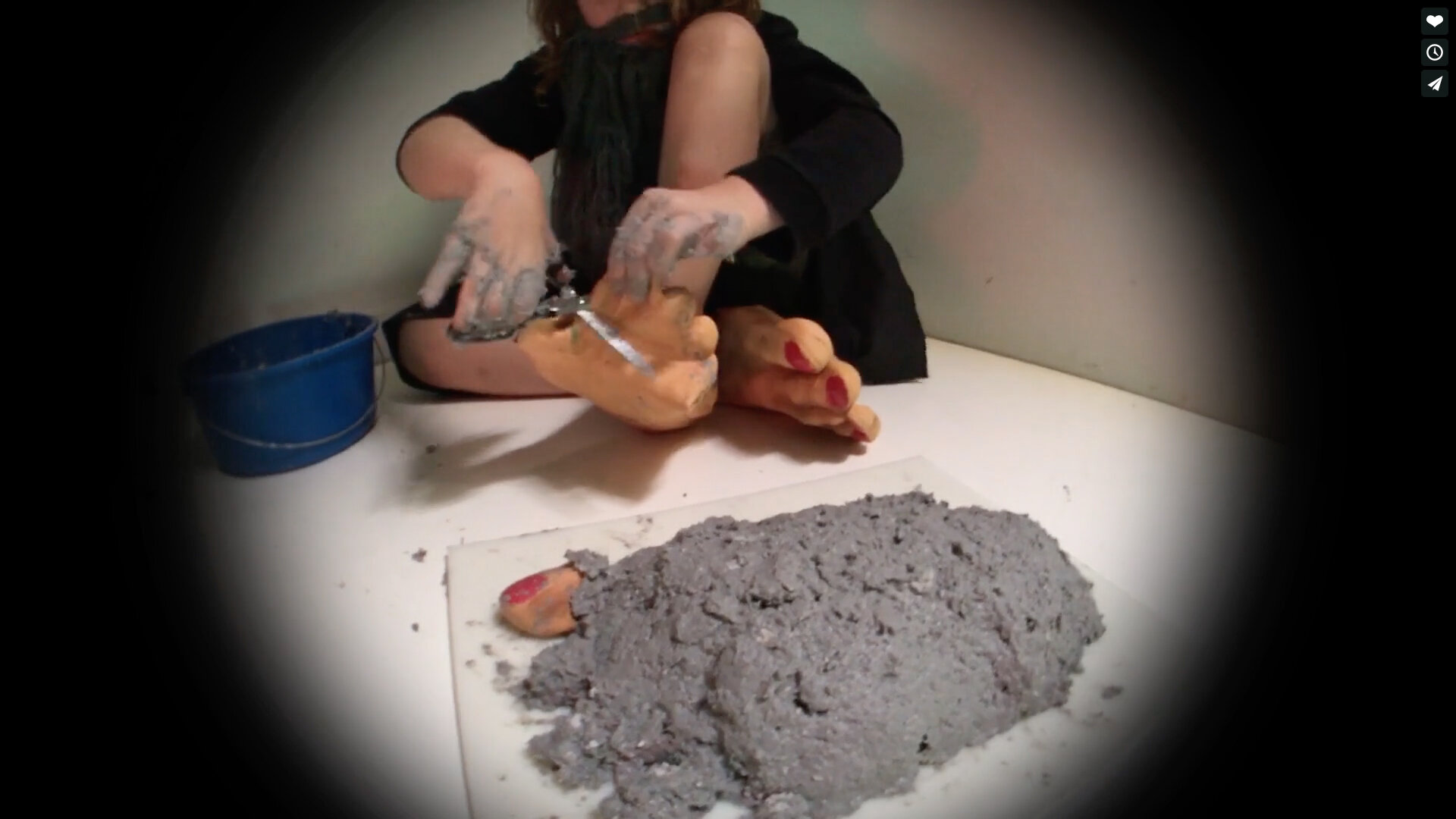 sculptor_cut2.jpg