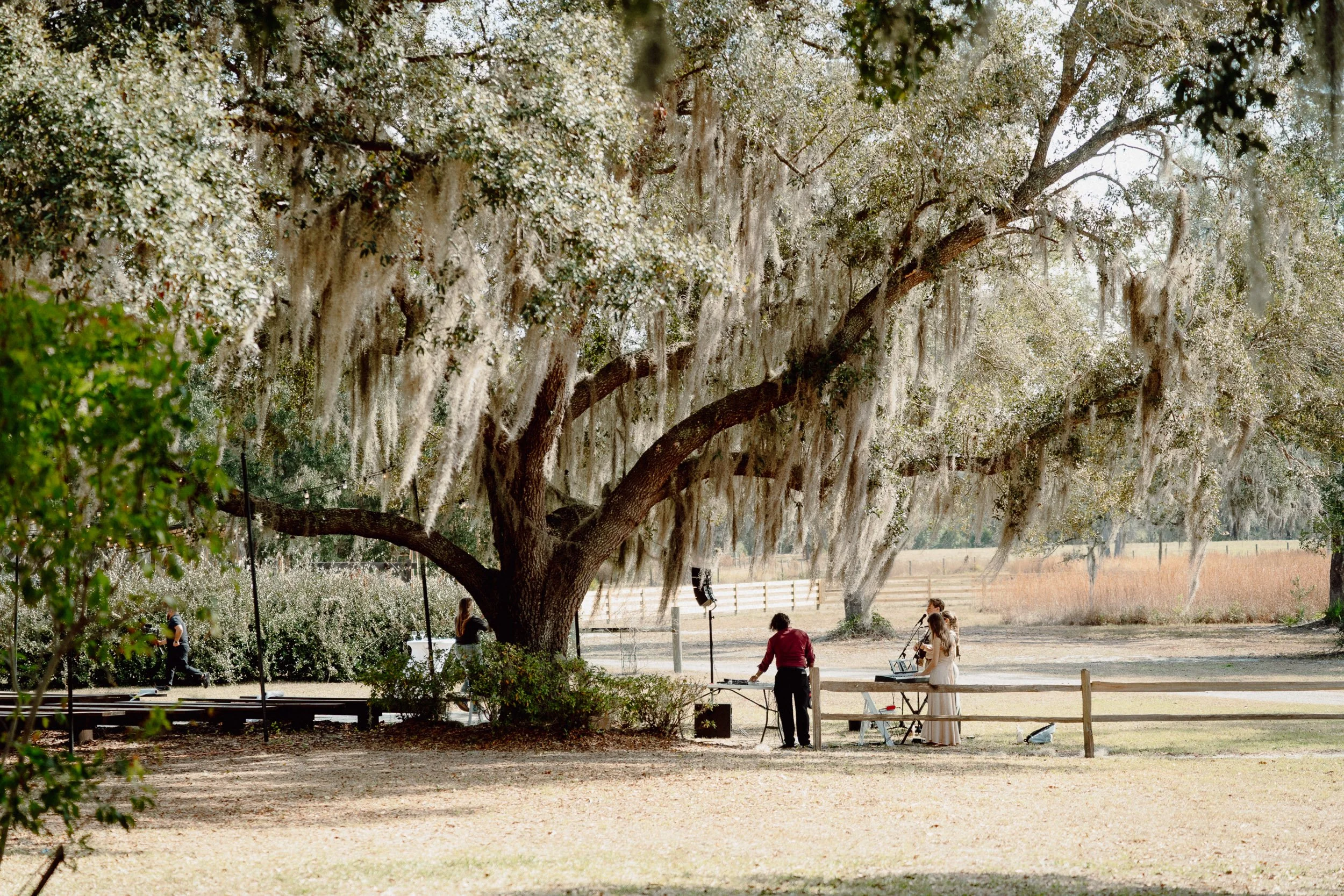 The-Barn-At-Southern-Oaks-Wedding-Rebecca-Keegan-Getting-Ready-7.jpg