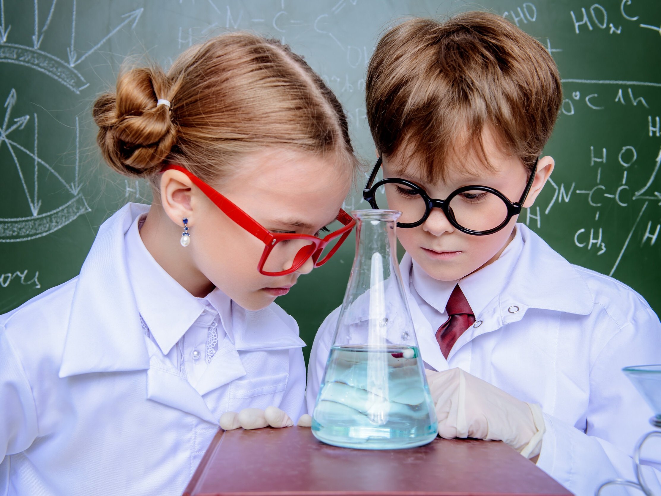 bigstock-Two-children-scientists-making-235219468.jpg