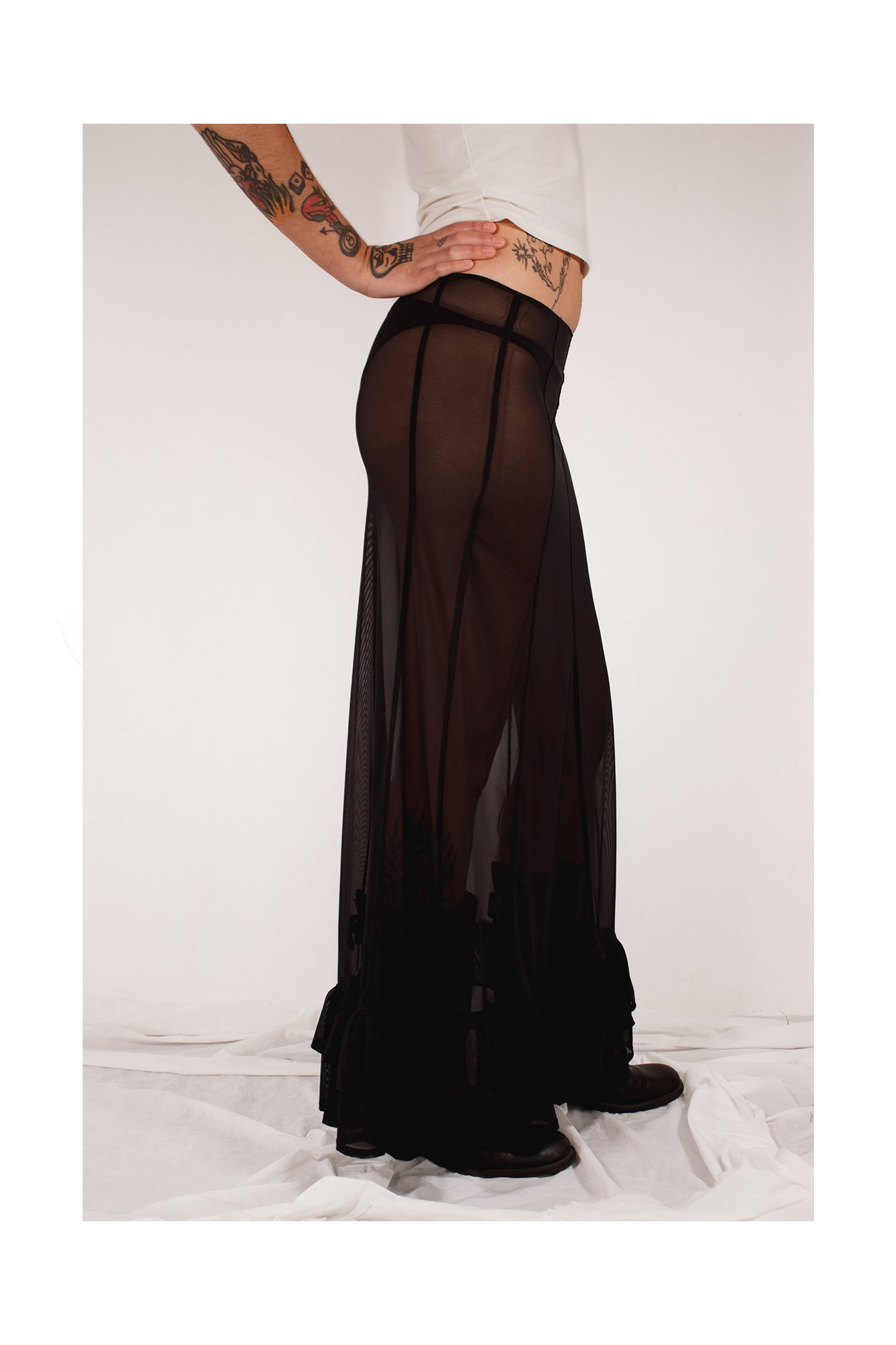 SideRuffleSkirtBlack.jpg