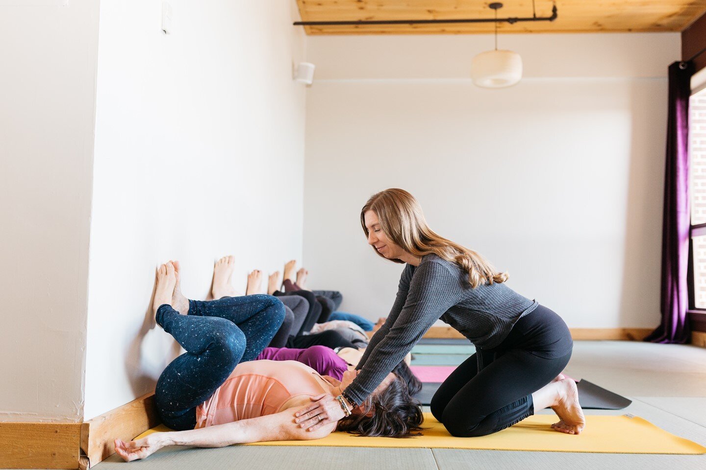 Our Online Restorative Yoga Certification is just a few weeks away, but there is still plenty of time to enroll. This deep-dive into all things restorative yoga is perfect for:⁠
⁠
✔️ Students who just LOVE restorative yoga and want to learn some thin