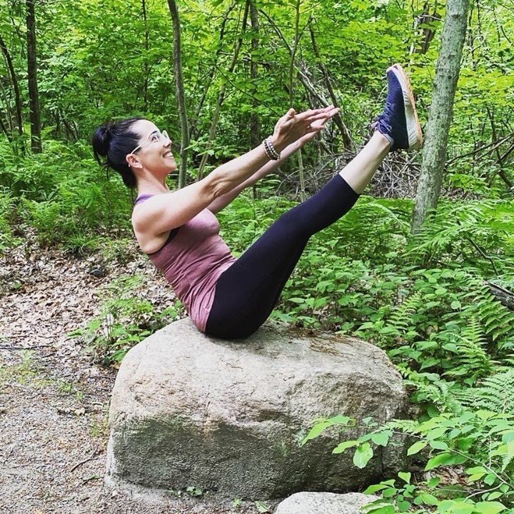 Hope you all had a great week and are enjoying your Friday night! If you are looking to transition out of your busy week and into the weekend feeling energized and centered we invite you to join us in one of our classes tomorrow!

Saturday 4.3
🍃 9:0