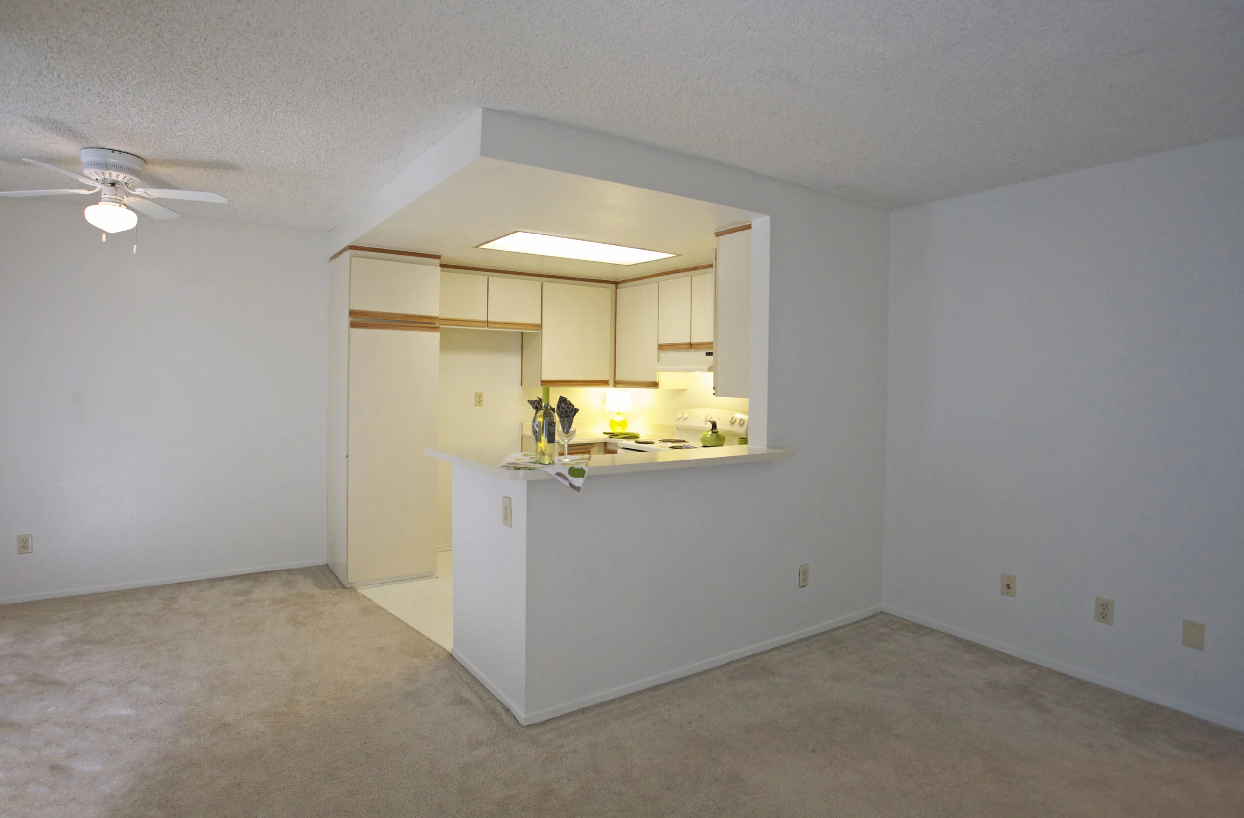 Summit Pointe Apartments