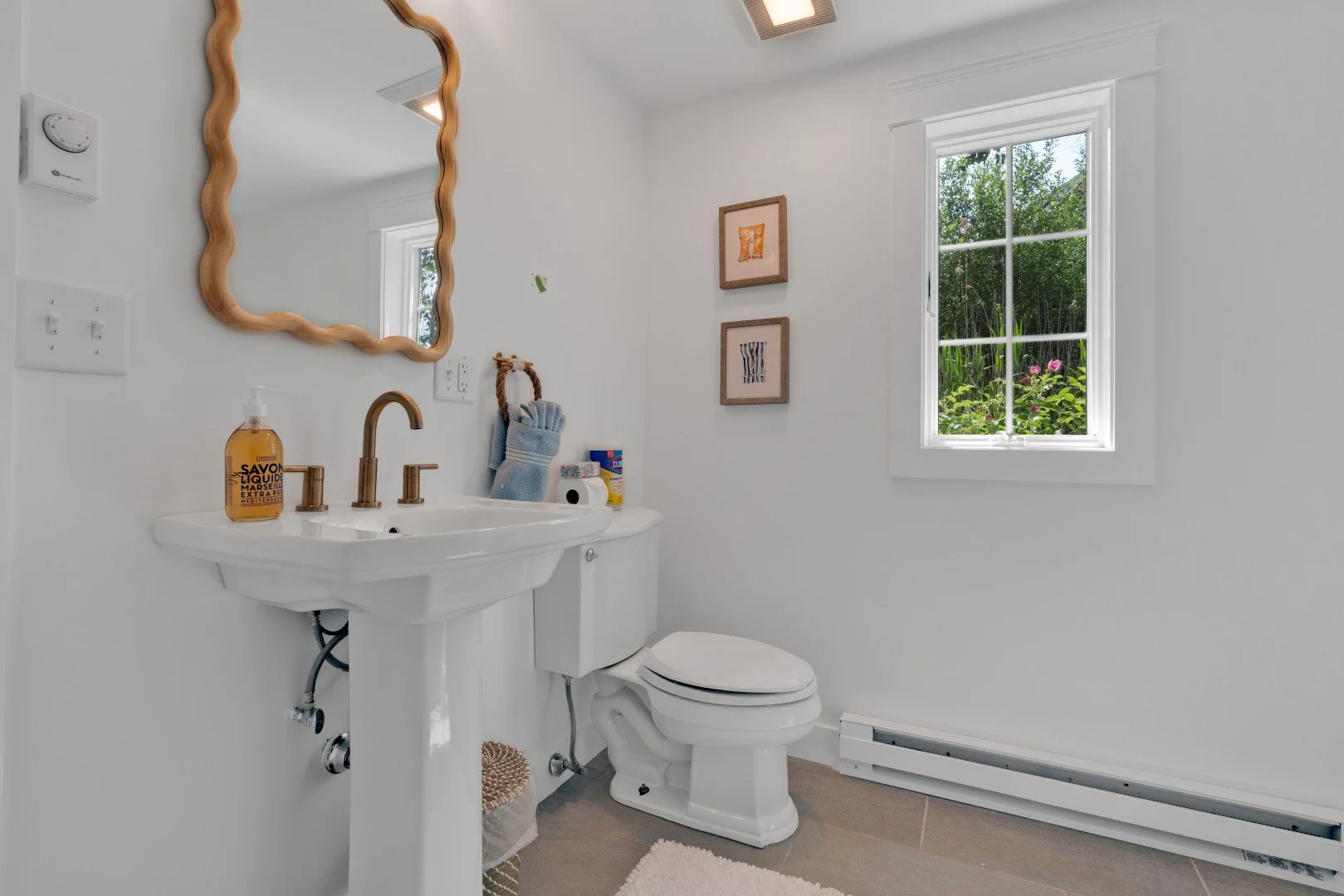Powder Room 