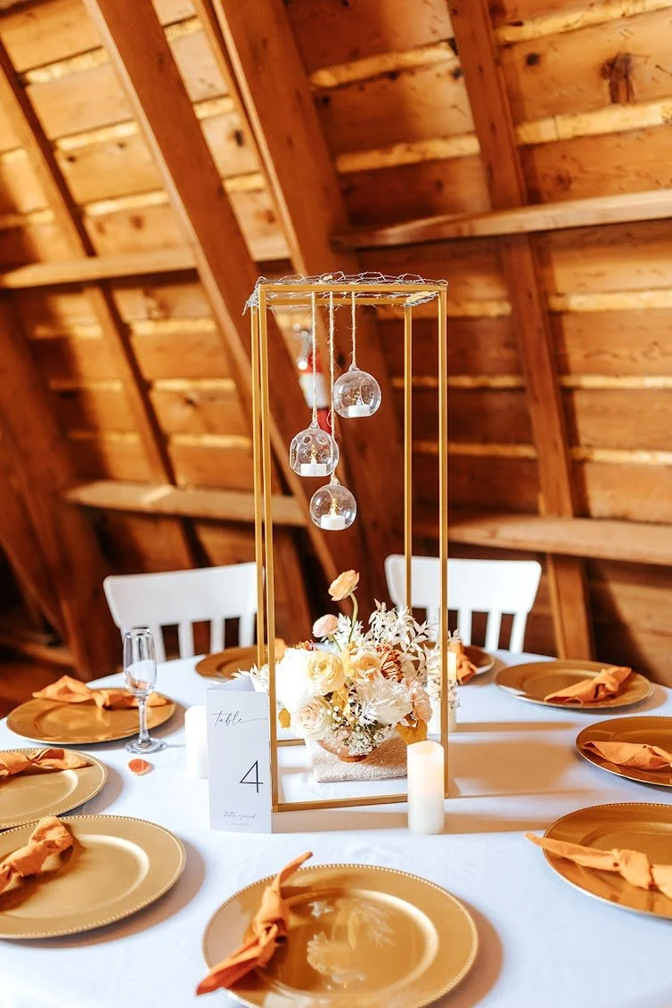 Gold Tower:lass Round Votive Holders Hanging.jpg