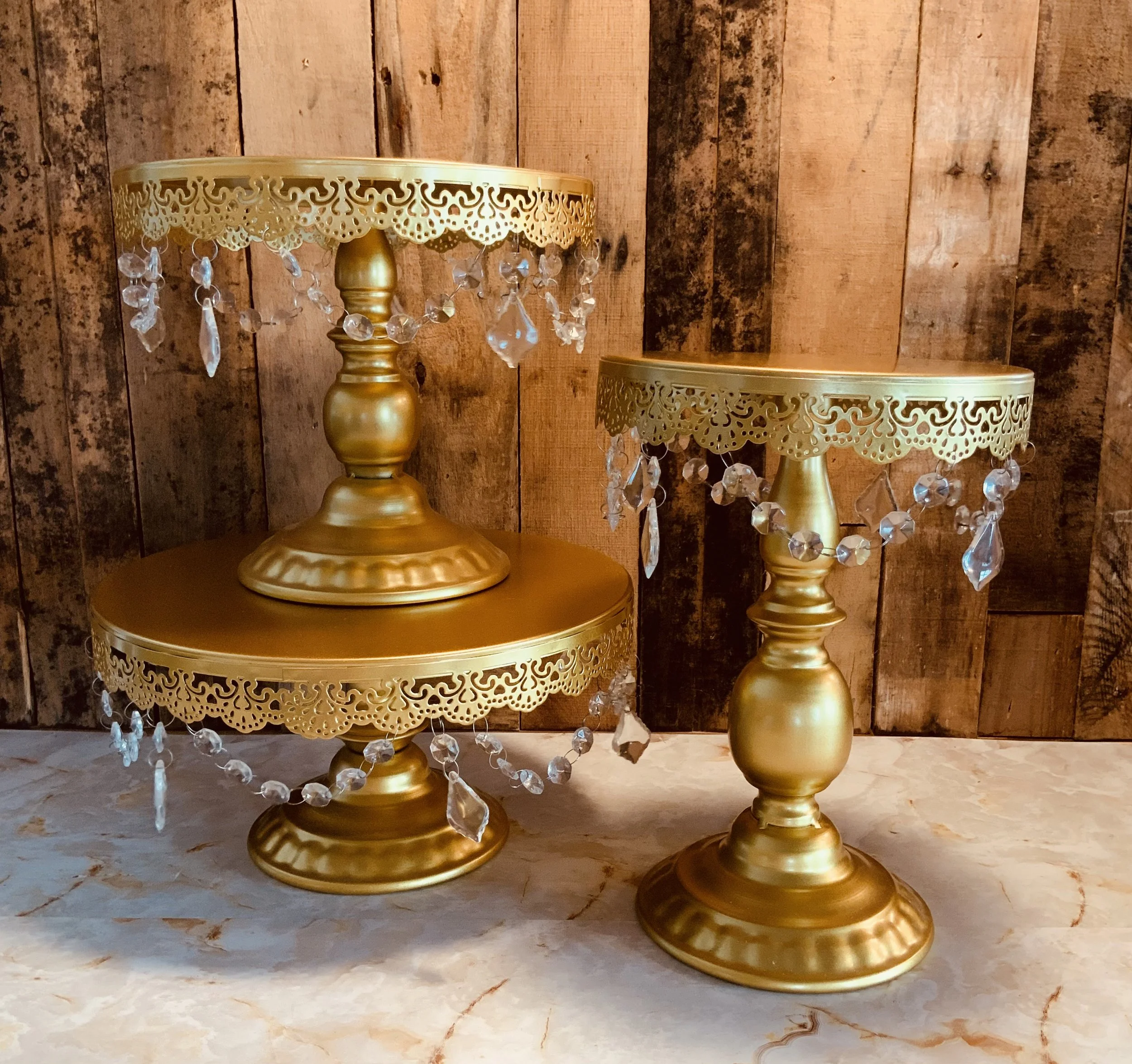 Gold Beaded Scalloped Pedistals:3 sizes.jpg