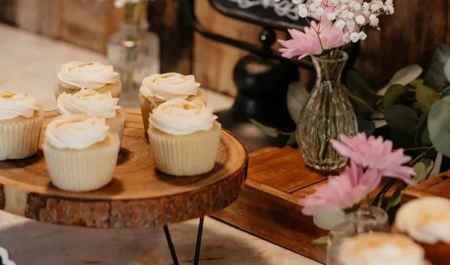 Wood Slice w/ Metal Legs X 8