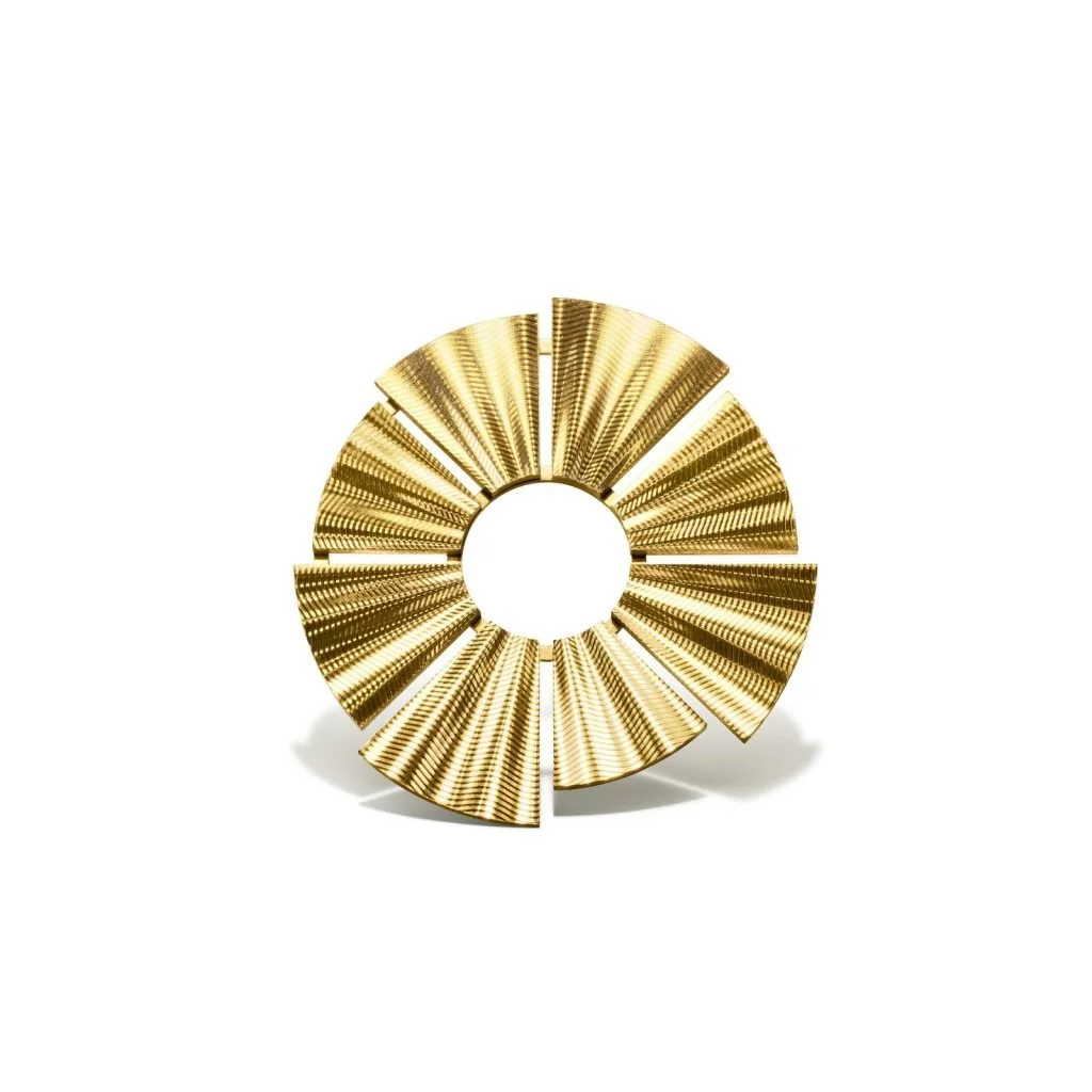 Celebrities wearing Brooches