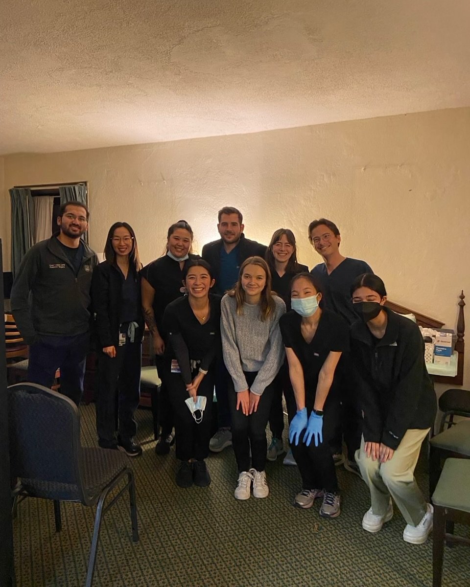 Our podiatry clinic on 11/6 at @housingforward was a success! 🙌🏼 
Thank you to the residents and our VP of Housing Forward, Nicole, for making this happen!

#loyolastreetmedicine #streetmedicine #chicagostreetmedicine #chicagohomeless #homeless #ho