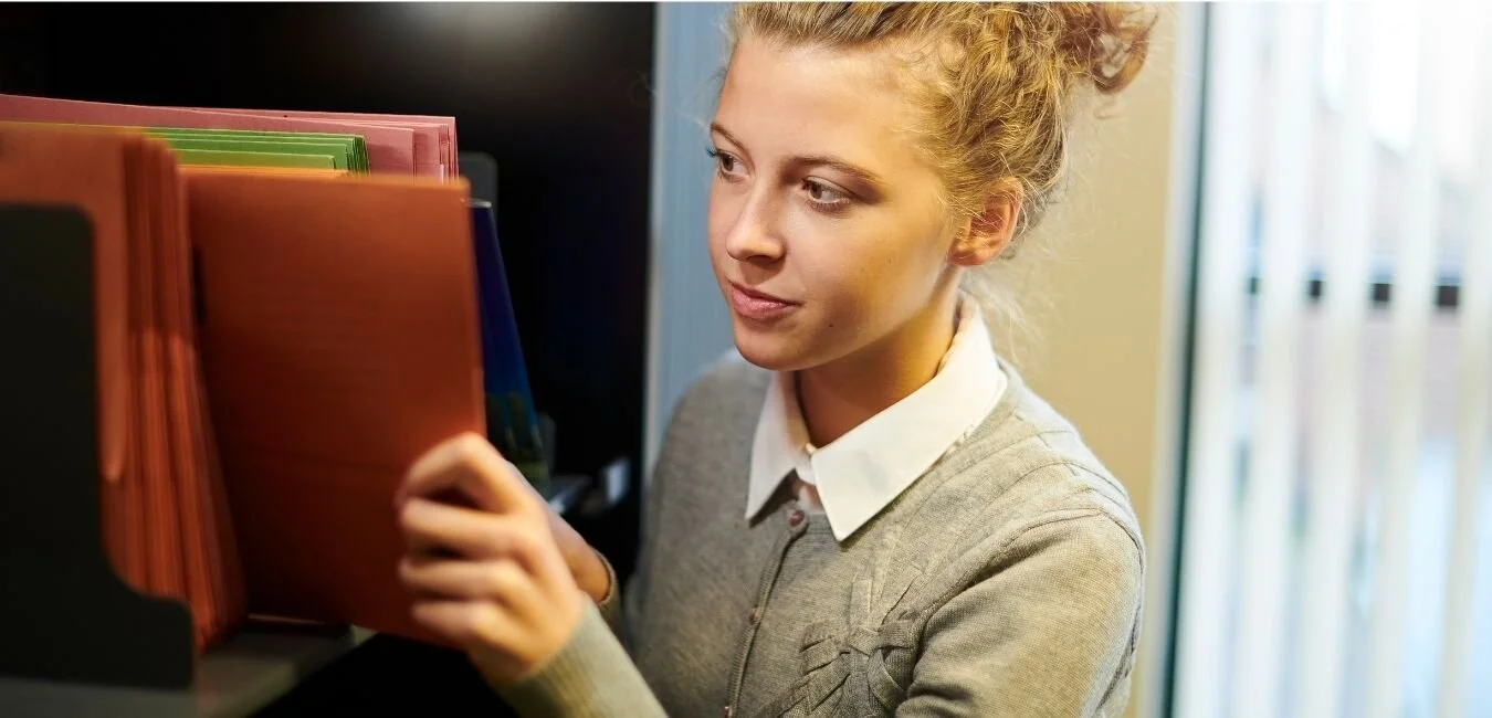 LEGAL ASSISTANT