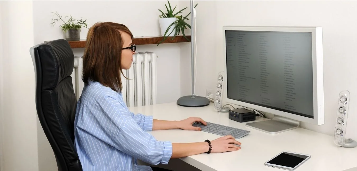 MARKETING SPECIALIST
