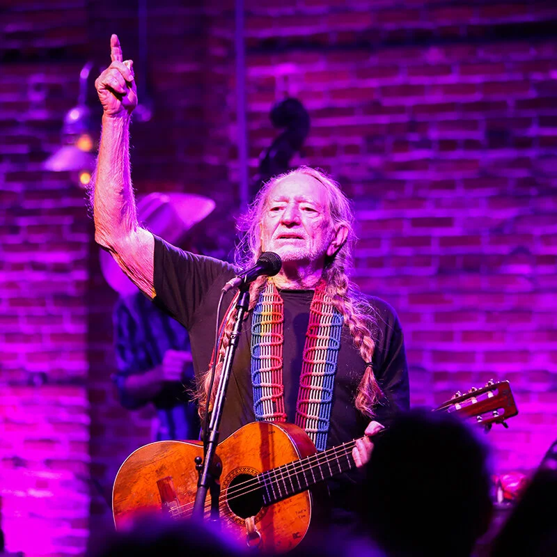 Jim'spartyWillie-230.jpg