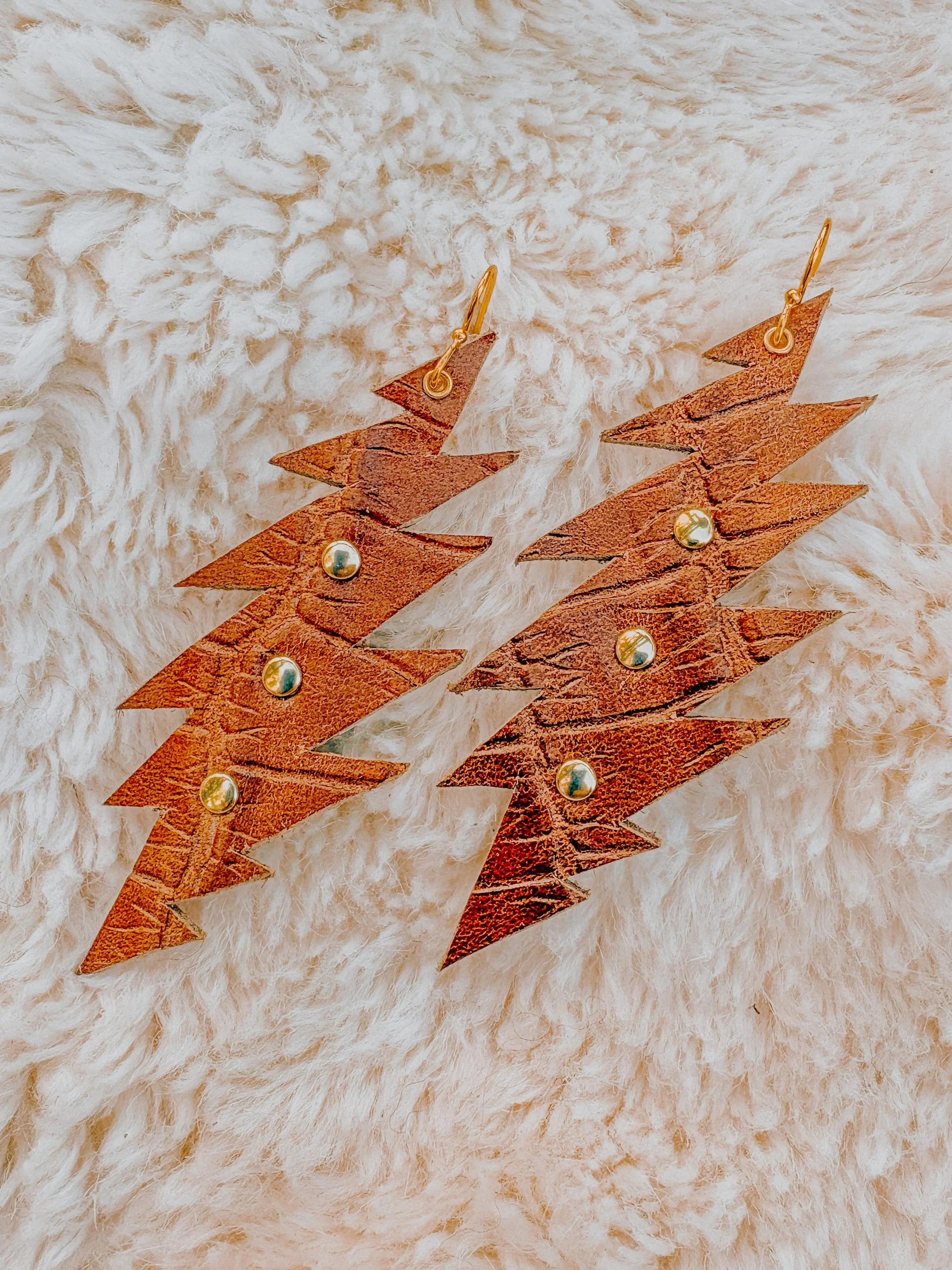 Bolt brown gator (1).jpg